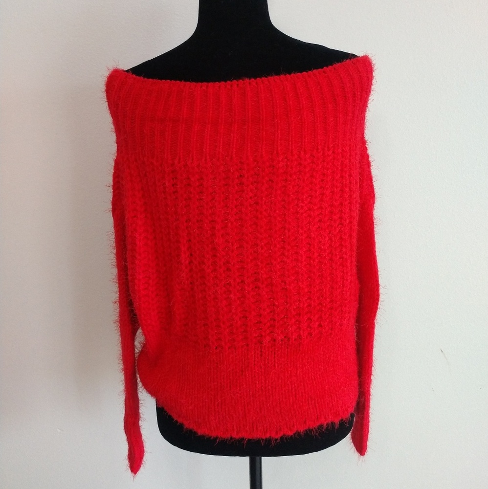 🆕 Red Slouchy Off Shoulder Sweater - Picture 7 of 8